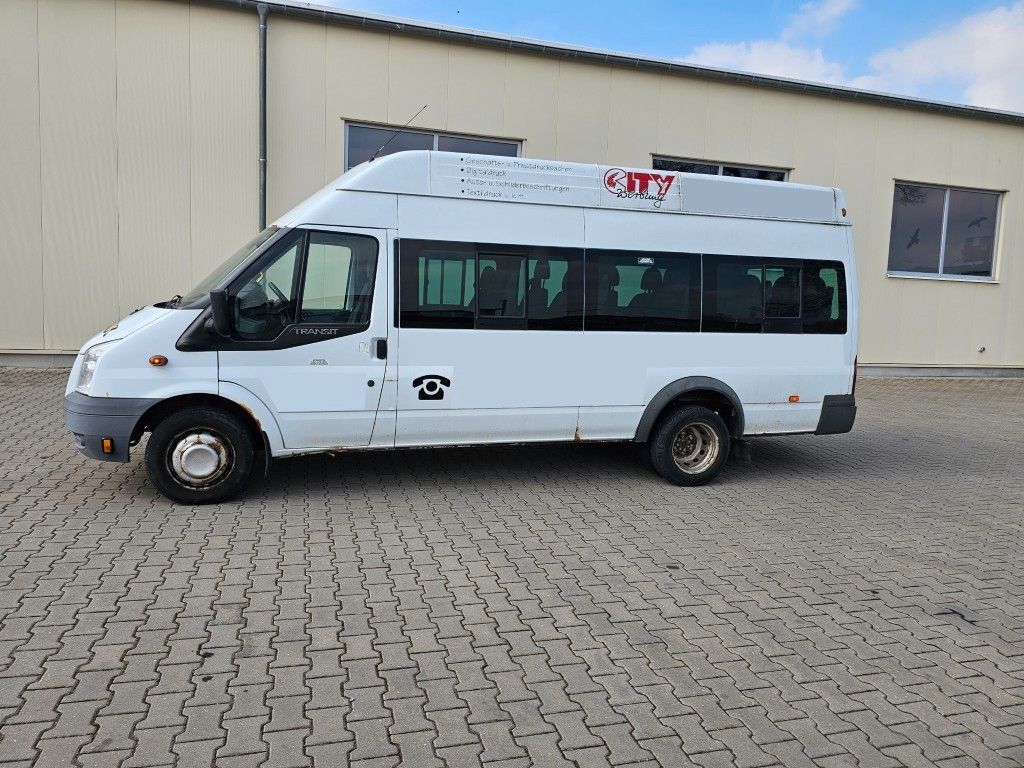 Fahrzeugabbildung Ford Transit Trend 17 Sitzer