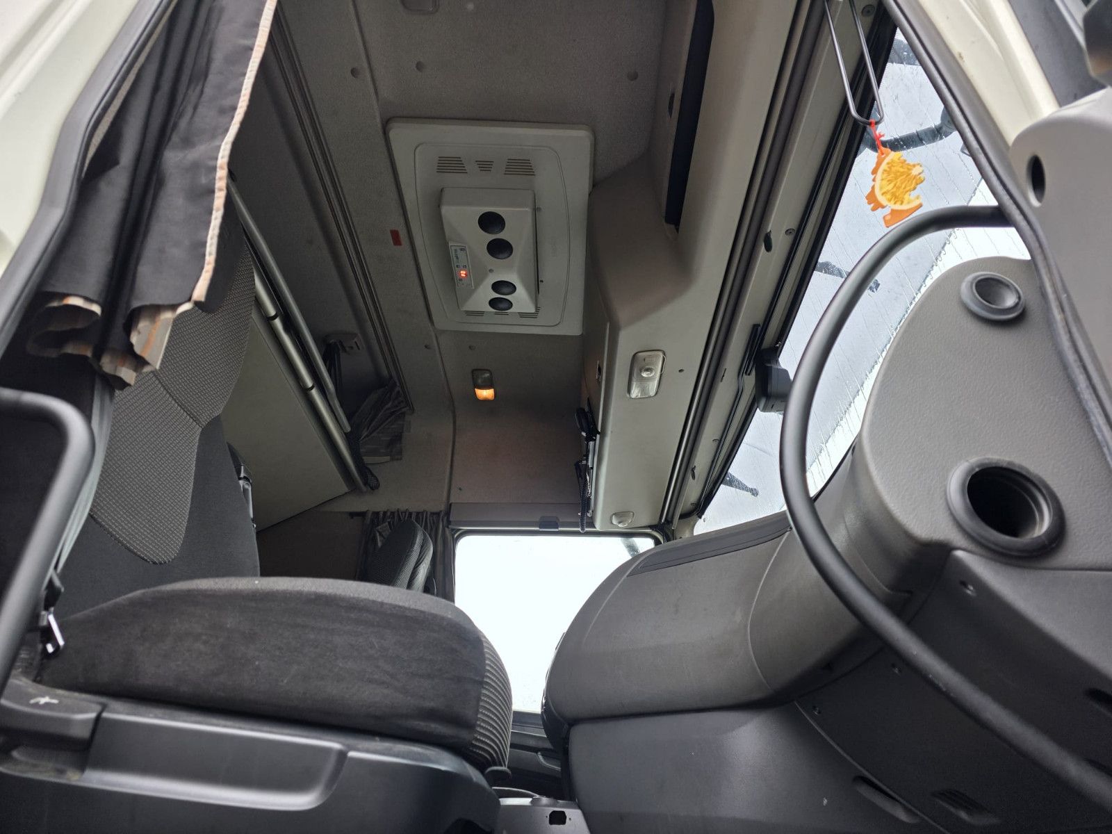 Fahrzeugabbildung DAF XF 460 SC,ZF Intarder, Standklima, Kühlschrank