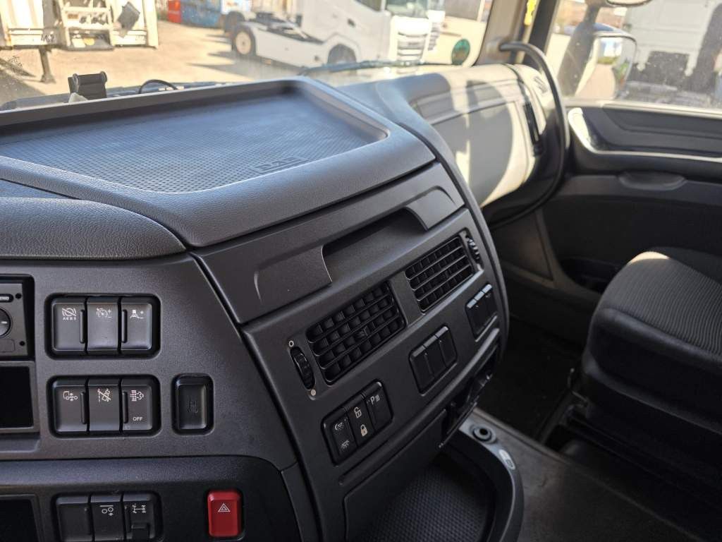 Fahrzeugabbildung DAF XF 460 SC,ZF Intarder, Standklima, Kühlschrank