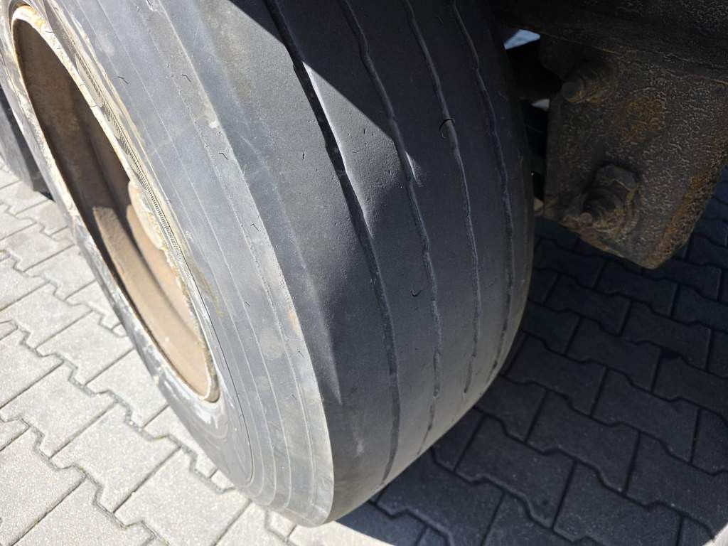 Fahrzeugabbildung Krone Coiler Gadine, Edscha, Lift, BPW Trommel