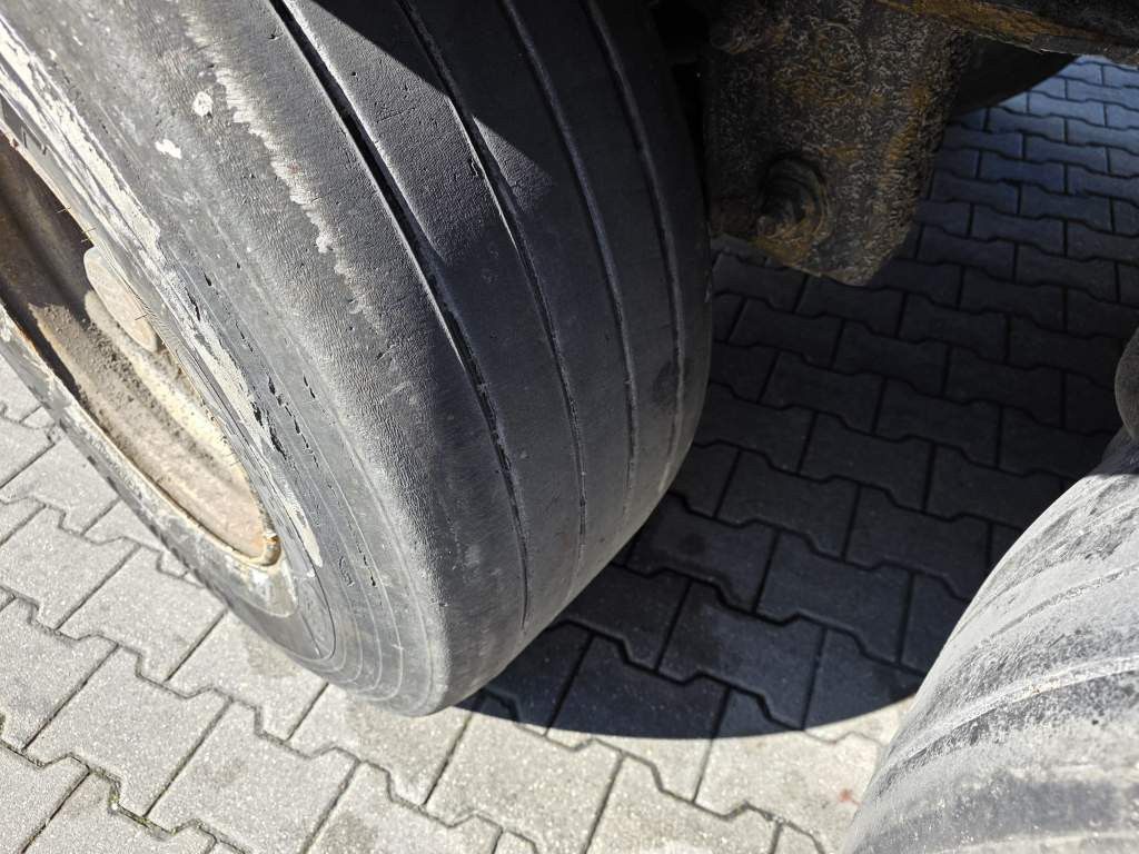 Fahrzeugabbildung Krone Coiler Gadine, Edscha, Lift, BPW Trommel