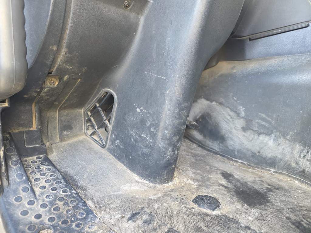 Fahrzeugabbildung Iveco AD260T45 6x4 3-Seitenkipper + Winterdienstvorr.