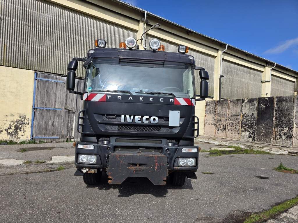 Fahrzeugabbildung Iveco AD260T45 6x4 3-Seitenkipper + Winterdienstvorr.
