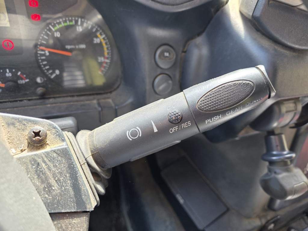 Fahrzeugabbildung Iveco AD260T45 6x4 3-Seitenkipper + Winterdienstvorr.