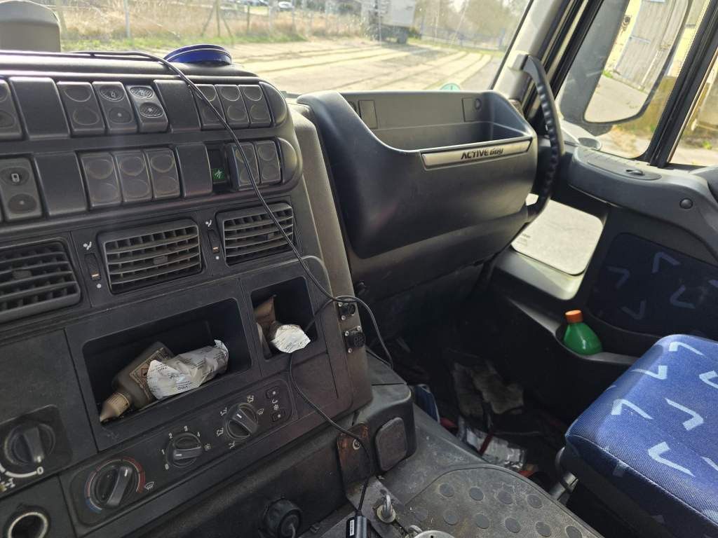 Fahrzeugabbildung Iveco AD260T45 6x4 3-Seitenkipper + Winterdienstvorr.