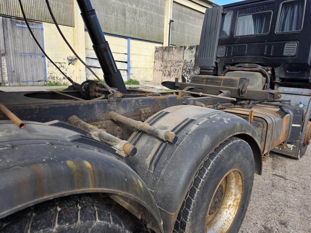 Fahrzeugabbildung Iveco AD260T45 6x4 3-Seitenkipper + Winterdienstvorr.