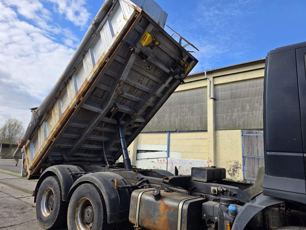 Fahrzeugabbildung Iveco AD260T45 6x4 3-Seitenkipper + Winterdienstvorr.