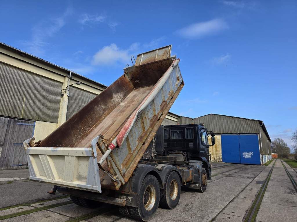 Fahrzeugabbildung Iveco AD260T45 6x4 3-Seitenkipper + Winterdienstvorr.