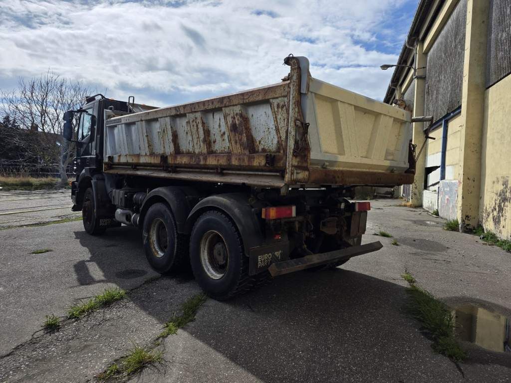 Fahrzeugabbildung Iveco AD260T45 6x4 3-Seitenkipper + Winterdienstvorr.