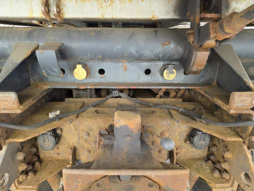 Fahrzeugabbildung Iveco AD260T45 6x4 3-Seitenkipper + Winterdienstvorr.