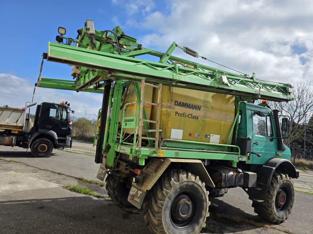 Fahrzeugabbildung Unimog U5000 4x4 Chassis, Standklima, 4374/45