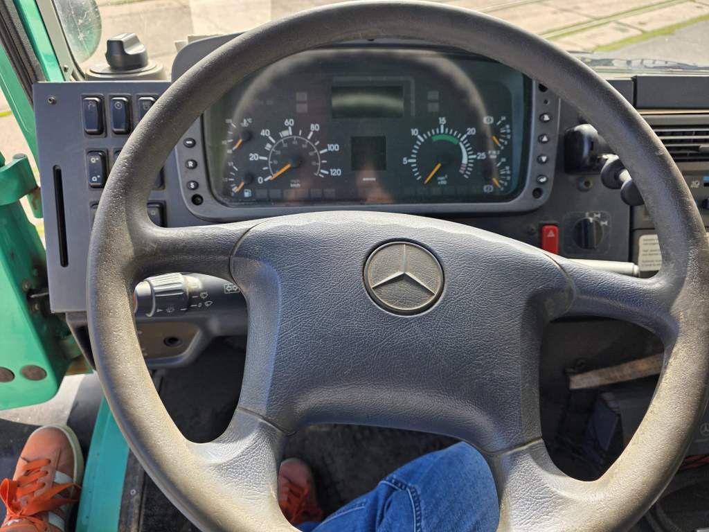 Fahrzeugabbildung Unimog U5000 4x4 Chassis, Standklima, 4374/45