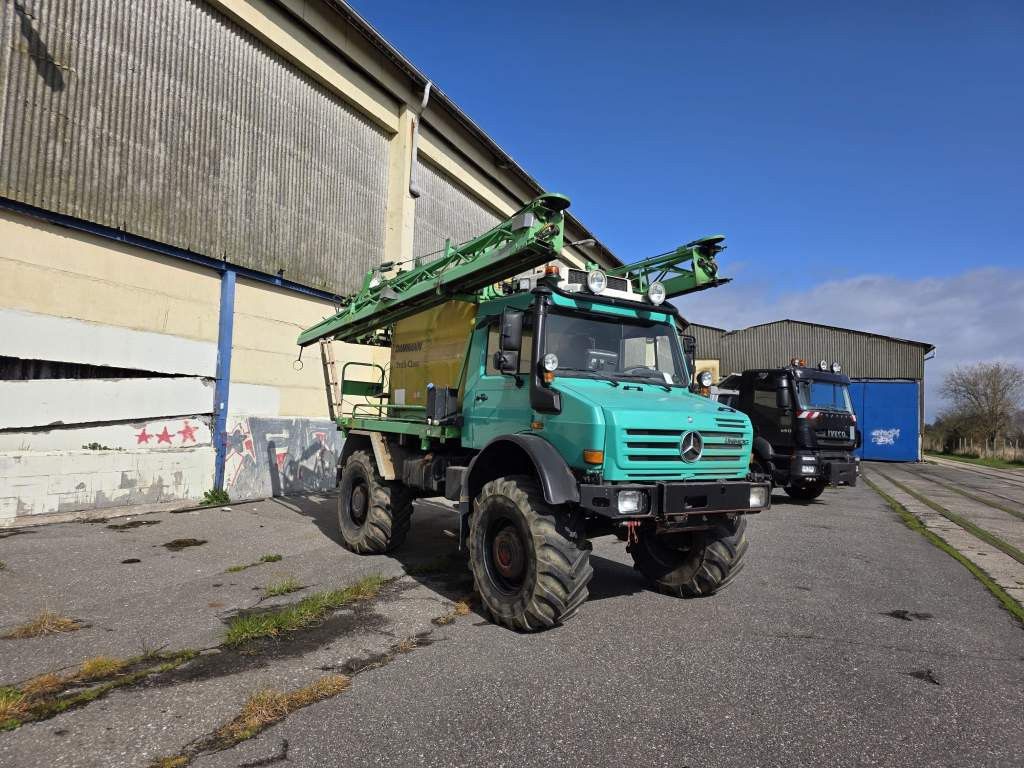 Fahrzeugabbildung Unimog U5000 4x4 Chassis, Standklima, 4374/45