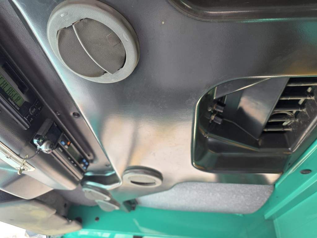 Fahrzeugabbildung Unimog U5000 4x4 Chassis, Standklima, 4374/45