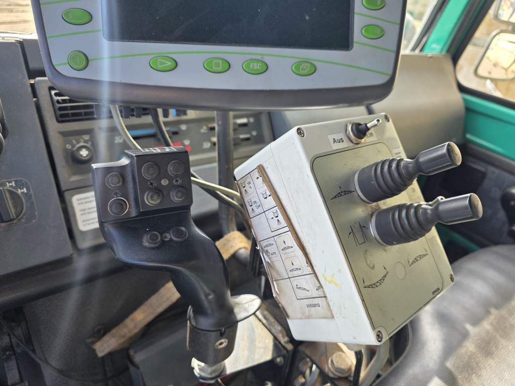 Fahrzeugabbildung Unimog U5000 4x4 Chassis, Standklima, 4374/45