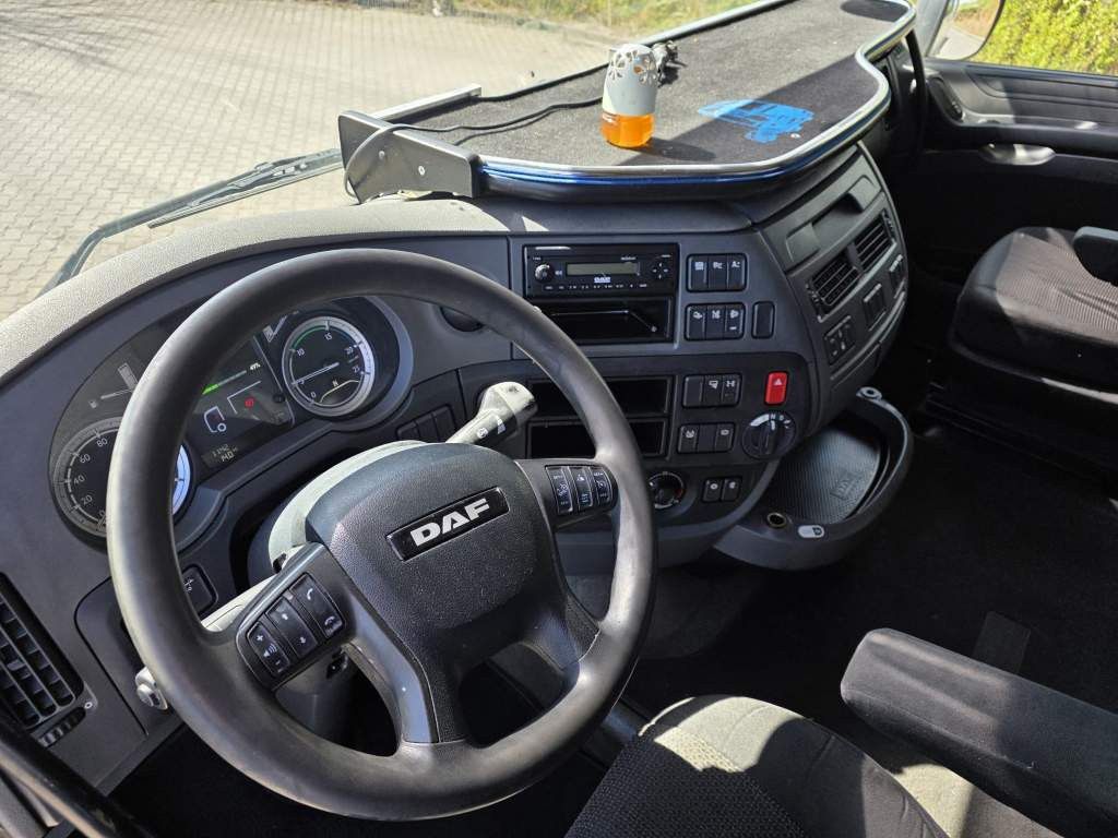 Fahrzeugabbildung DAF XF 460 SC Stand, ZF Intarder,keine Fehlermeldung