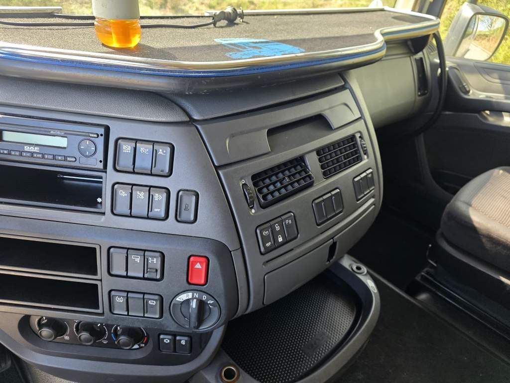 Fahrzeugabbildung DAF XF 460 SC Stand, ZF Intarder,keine Fehlermeldung