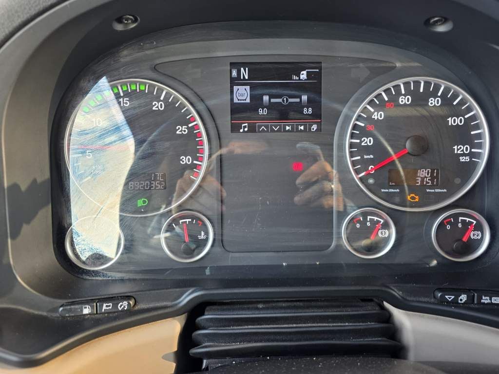 Fahrzeugabbildung MAN 18.500 TGX, Standklima, Euro 6m Standard