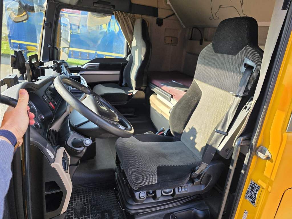 Fahrzeugabbildung MAN 18.500 TGX, Standklima, Euro 6m Standard