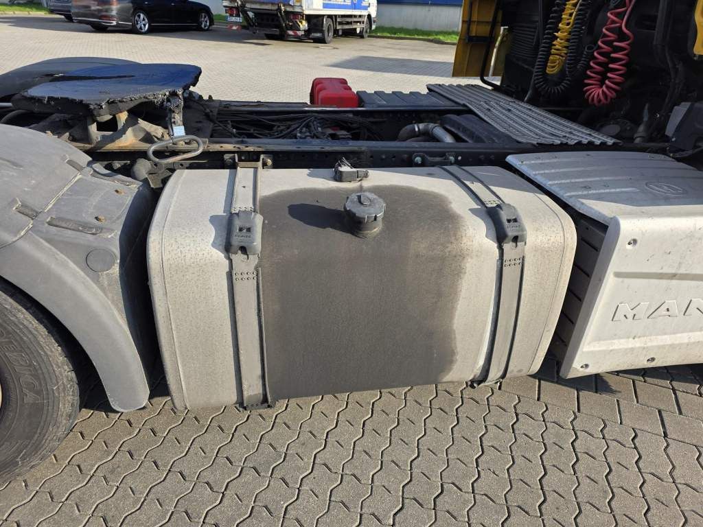 Fahrzeugabbildung MAN 18.500 TGX, Standklima, Euro 6m Standard