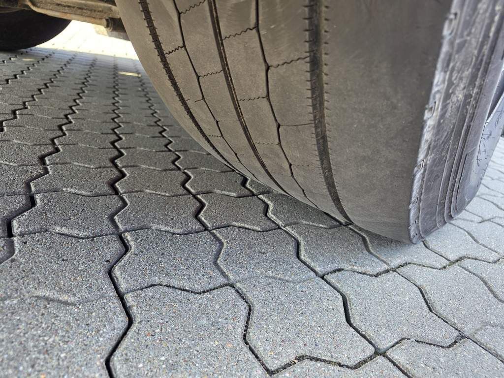 Fahrzeugabbildung MAN 18.500 TGX, Standklima, Euro 6m Standard