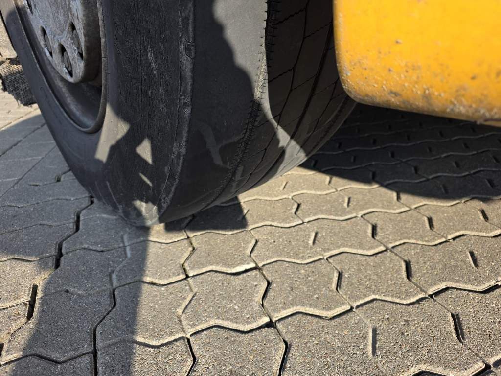 Fahrzeugabbildung MAN 18.500 TGX, Standklima, Euro 6m Standard