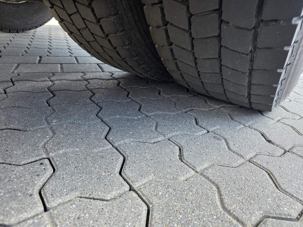 Fahrzeugabbildung MAN 18.500 TGX, Standklima, Euro 6m Standard