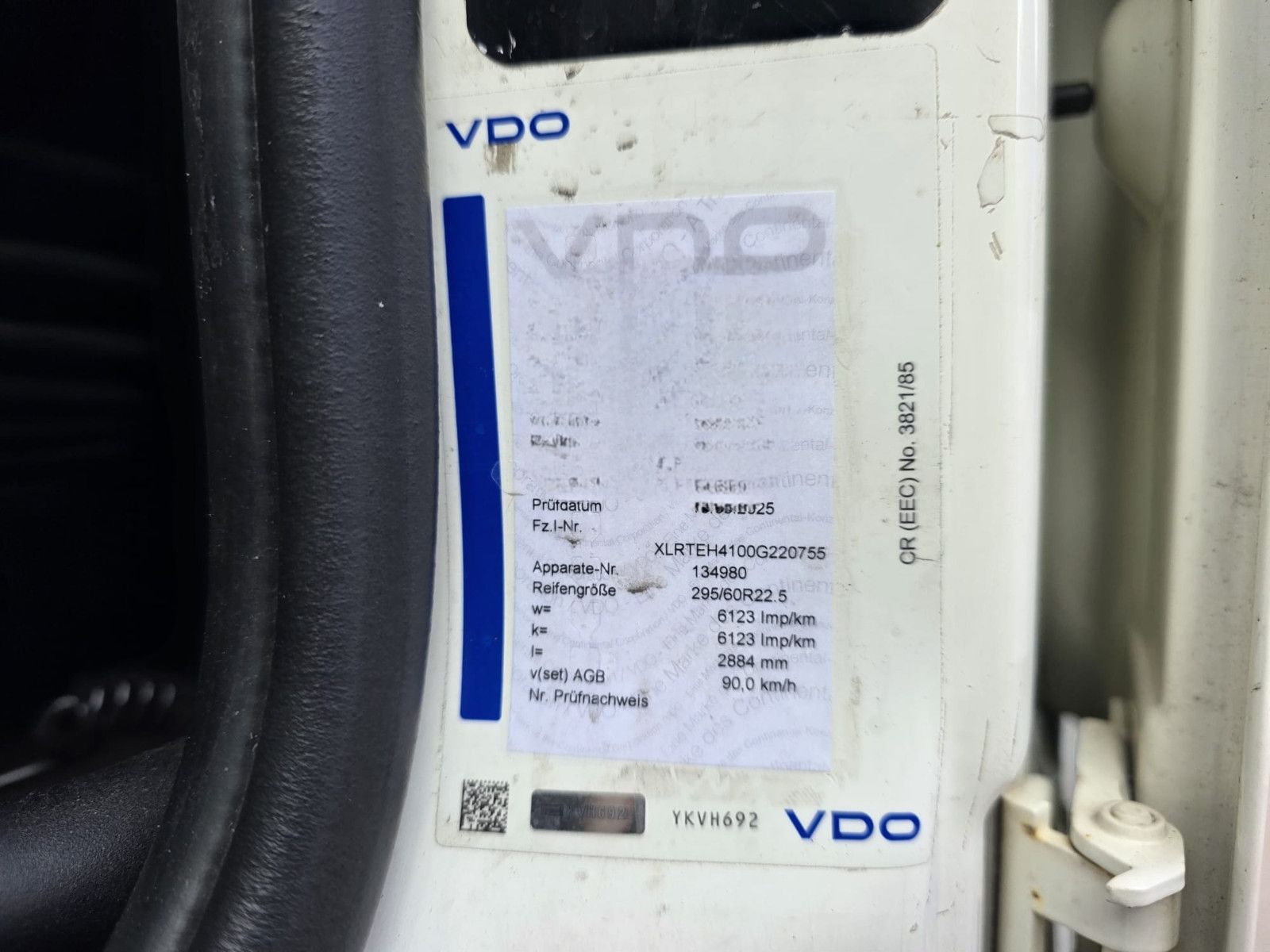 Fahrzeugabbildung DAF XF 450 LL SSC, Standklima, Feuerlöschkästen