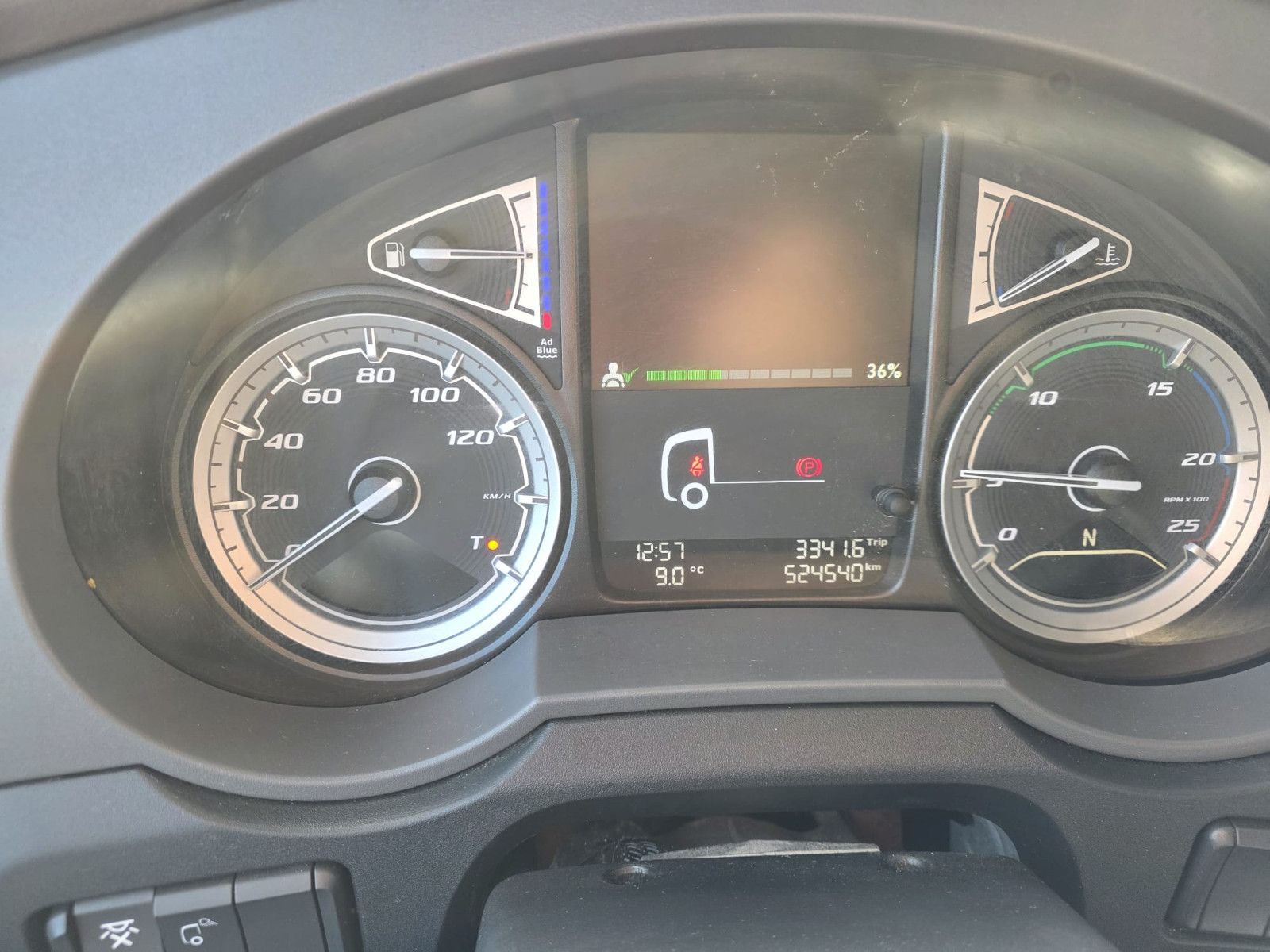 Fahrzeugabbildung DAF XF 450 LL SSC, Standklima, Feuerlöschkästen