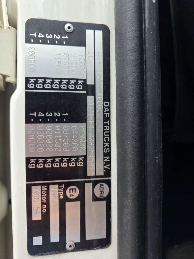 Fahrzeugabbildung DAF XF 450 LL SSC, Standklima, Feuerlöschkästen