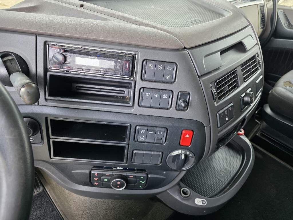 Fahrzeugabbildung DAF XF 450 LL SSC, Standklima, Feuerlöschkästen