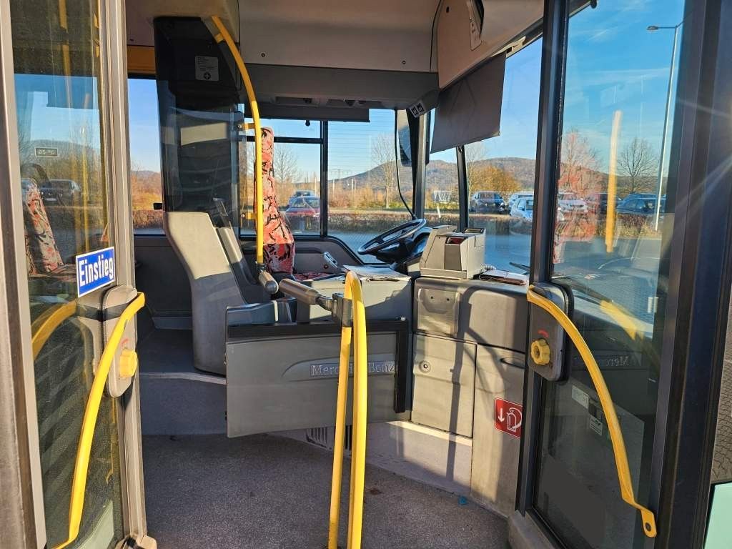 Fahrzeugabbildung Mercedes-Benz O530 Gelenbus, Retarder, Vollklima, 354 PS, EEV