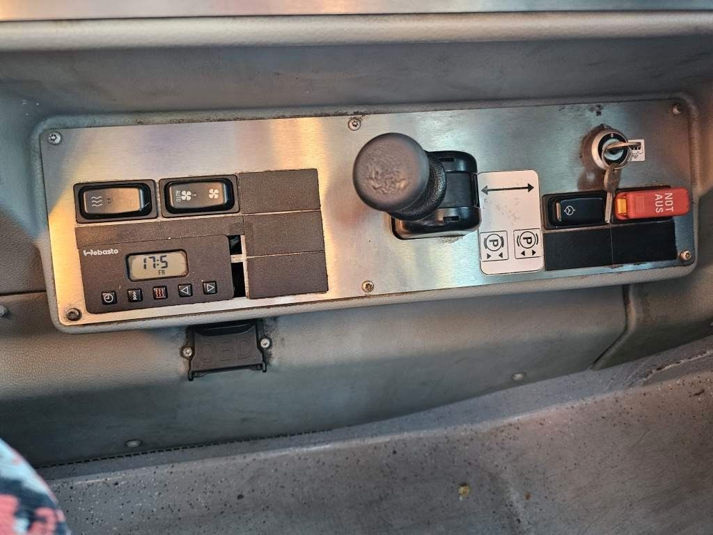 Fahrzeugabbildung Mercedes-Benz O530 Gelenbus, Retarder, Vollklima, 354 PS, EEV