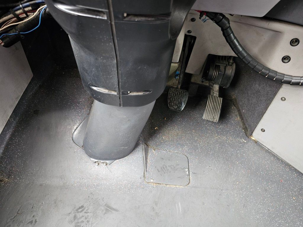 Fahrzeugabbildung Mercedes-Benz O 530 G, Gelenkbus, 3 Achser, Retarder