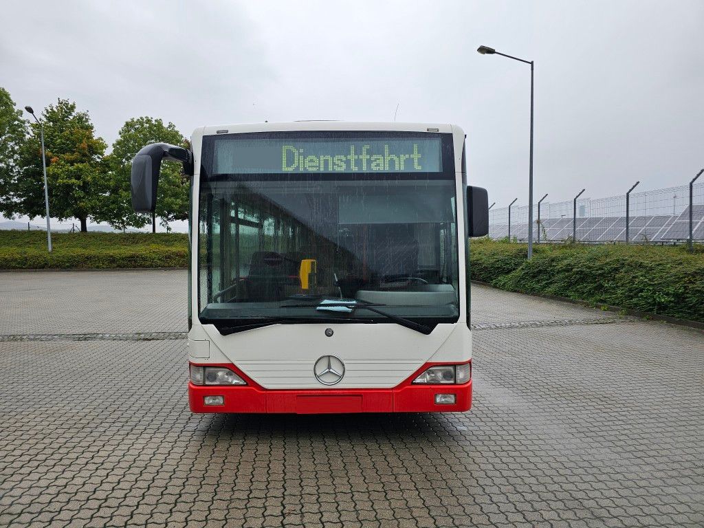 Fahrzeugabbildung Mercedes-Benz O 530 G, Gelenkbus, 3 Achser, Retarder