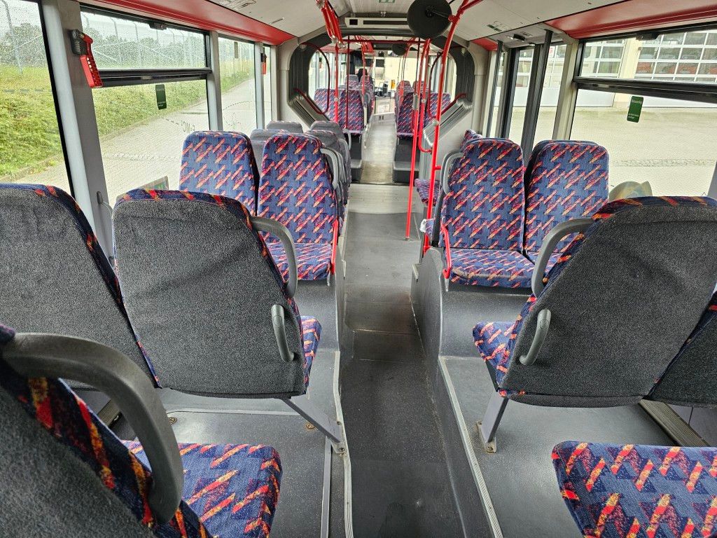 Fahrzeugabbildung Mercedes-Benz O 530 G, Gelenkbus, 3 Achser, Retarder