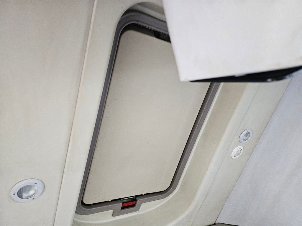 Fahrzeugabbildung Mercedes-Benz O 530 G, Gelenkbus, 3 Achser, Retarder