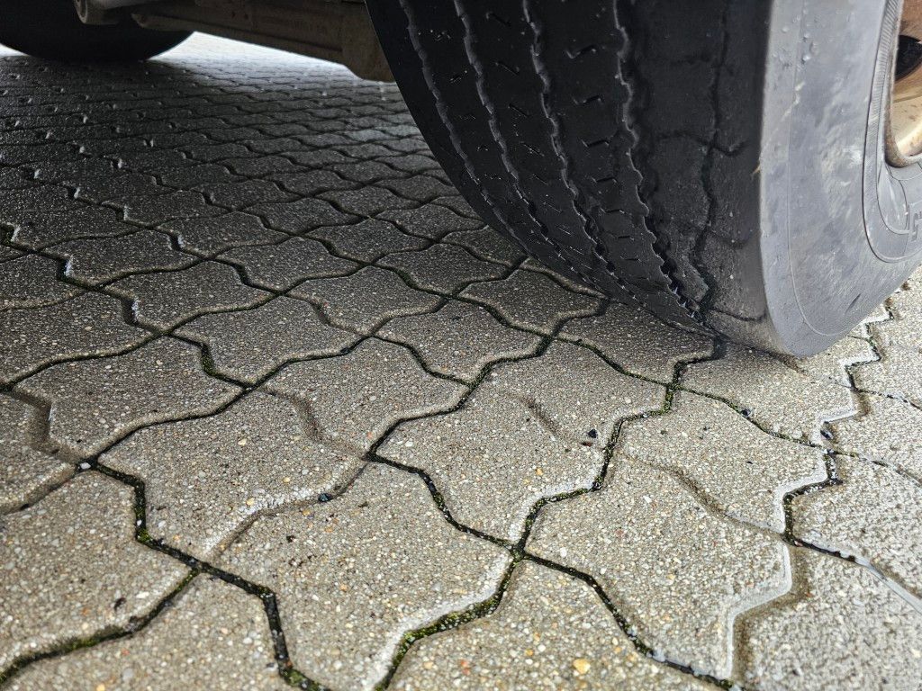 Fahrzeugabbildung Mercedes-Benz O 530 G, Gelenkbus, 3 Achser, Retarder