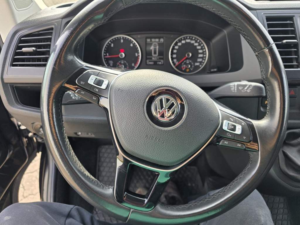 Fahrzeugabbildung Volkswagen T6 Caravelle,9 Sitzer,langer Radts.,Mwst. auswb.