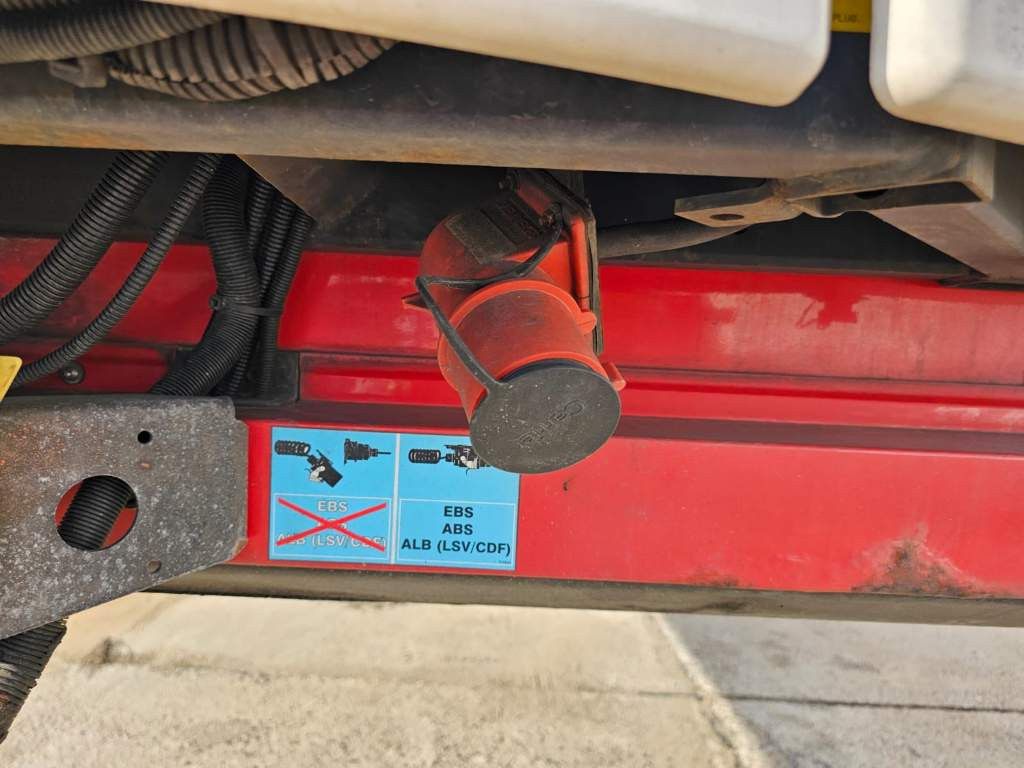 Fahrzeugabbildung Schmitz Cargobull Tiefkühler City, 2. Achse drehbar, Carrier 1550