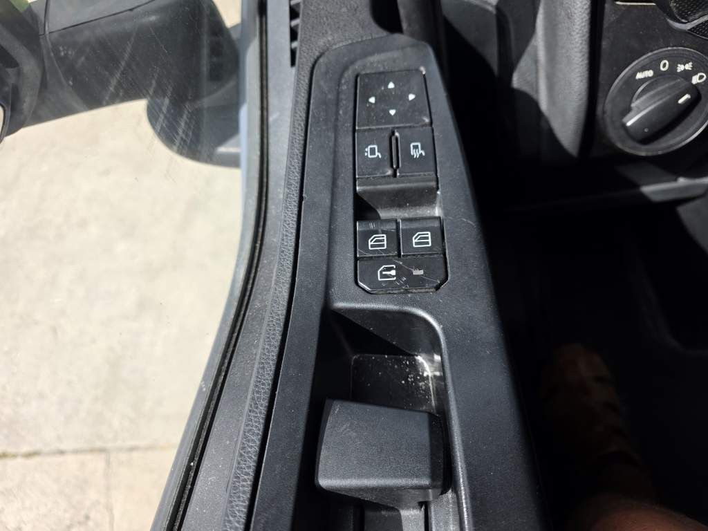 Fahrzeugabbildung Iveco 570 S-Way, Retarder, Standklima, Blitzer,RUL