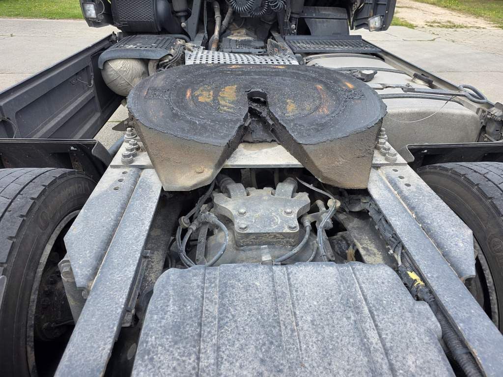 Fahrzeugabbildung Iveco 570 S-Way, Retarder, Standklima, Blitzer,RUL