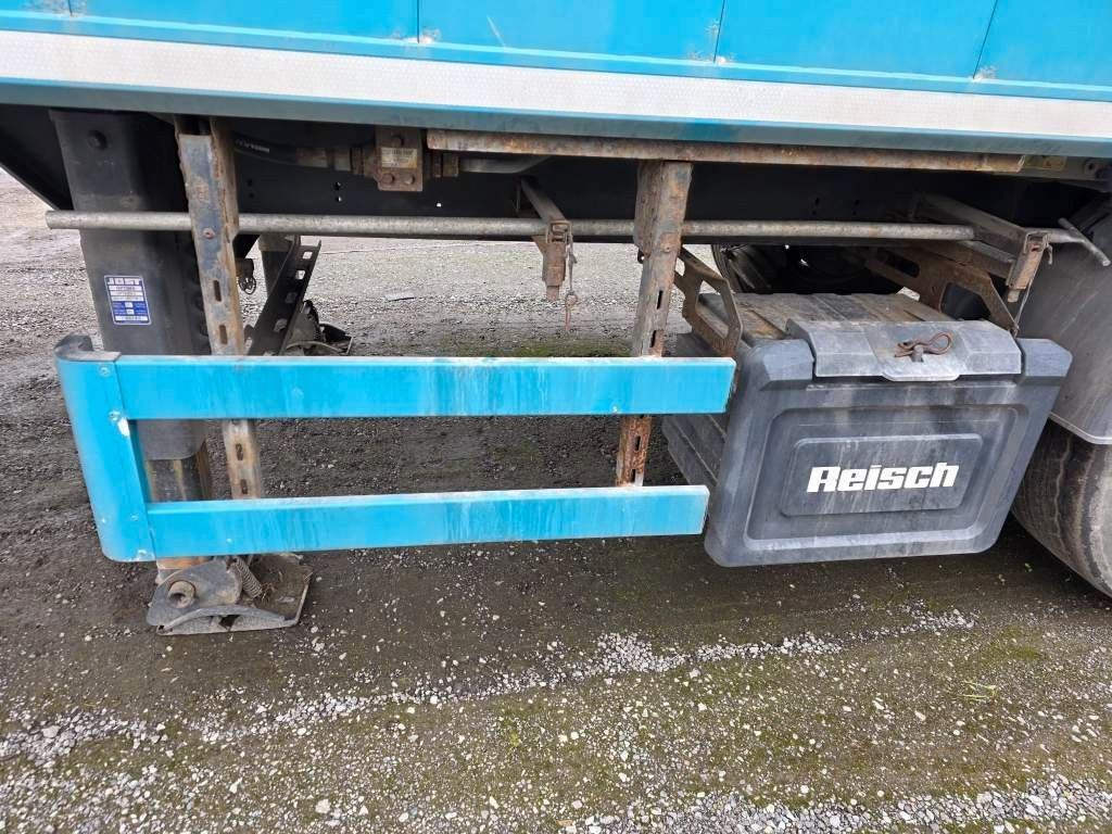 Fahrzeugabbildung Reisch 65 cbm Schubboden, BPW Trommel, Kornschieber