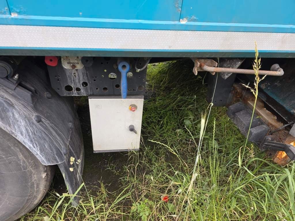 Fahrzeugabbildung Reisch 65 cbm Schubboden, BPW Trommel, Kornschieber