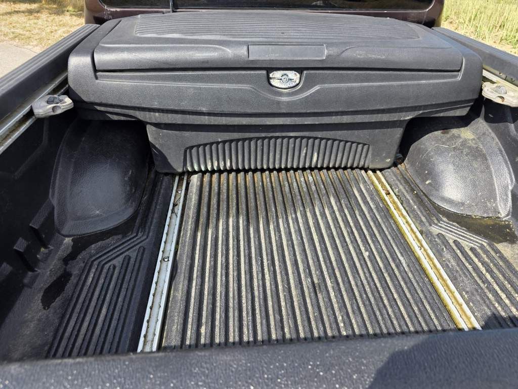Fahrzeugabbildung Nissan Navara, DC-MT, 4 Türer, 4x4