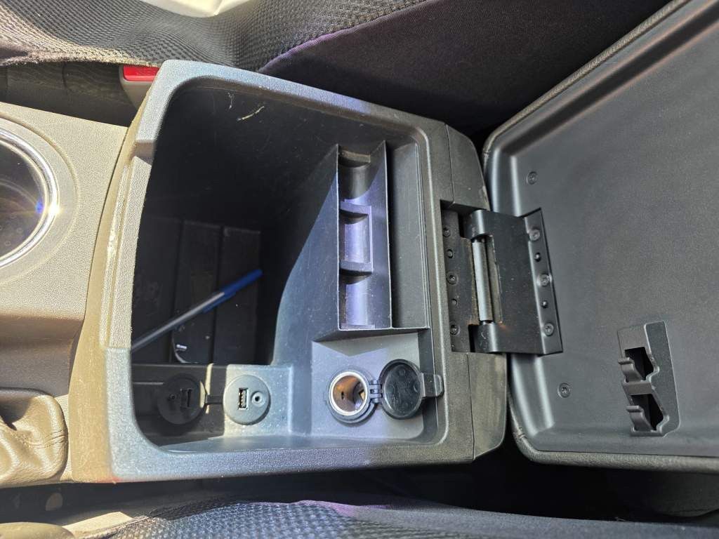 Fahrzeugabbildung Nissan Navara, DC-MT, 4 Türer, 4x4