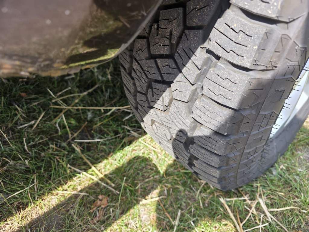 Fahrzeugabbildung Nissan Navara, DC-MT, 4 Türer, 4x4