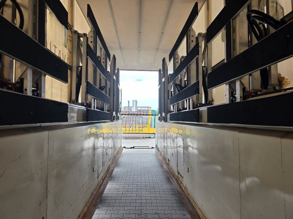 Fahrzeugabbildung Langendorf Innenlader Glas, Lift, deutsch, Strombetrieb