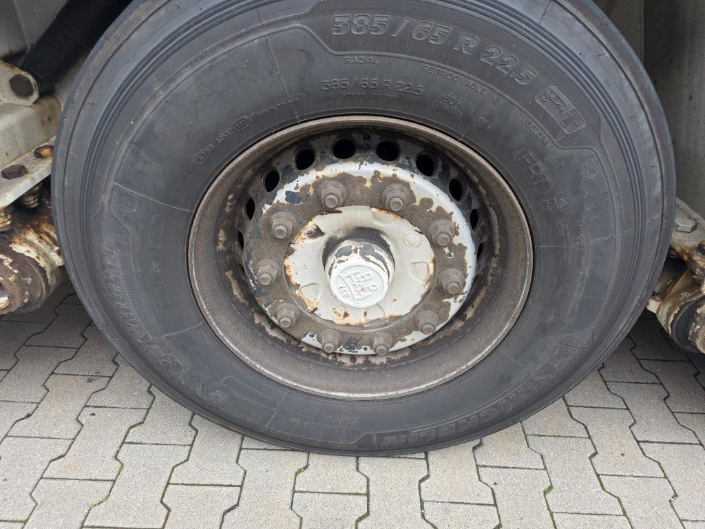 Fahrzeugabbildung Langendorf Innenlader Glas, Lift, deutsch, Strombetrieb