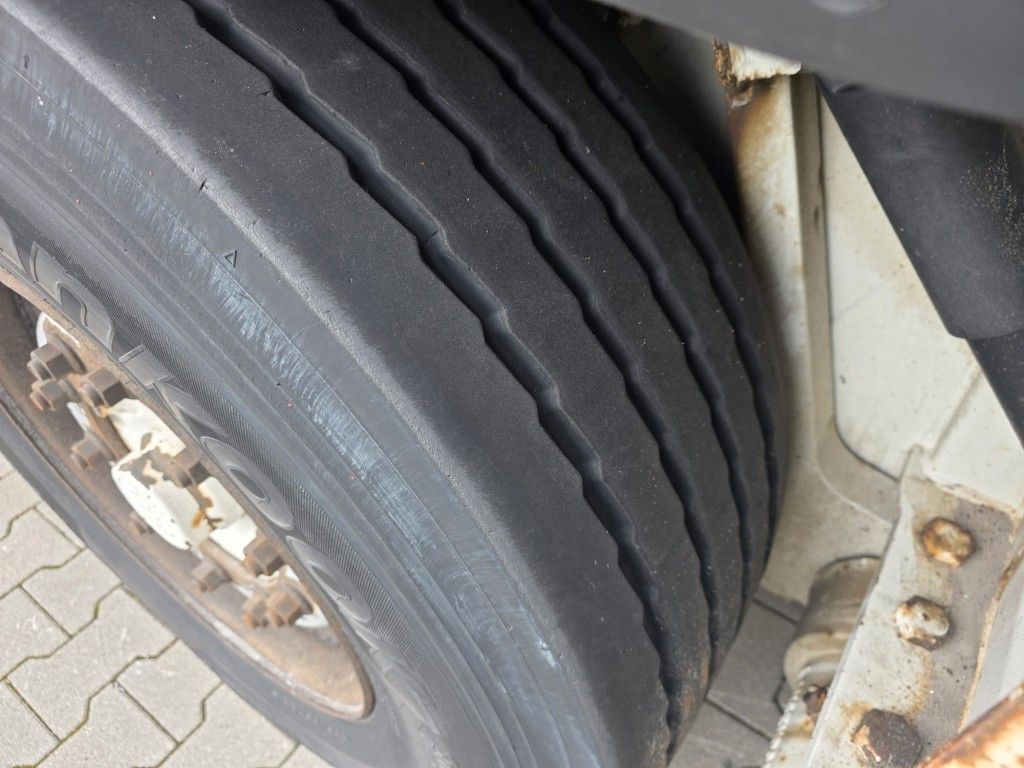 Fahrzeugabbildung Langendorf Innenlader Glas, Lift, deutsch, Strombetrieb